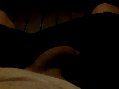 artanis20 (Ask my age) - jerking while i m on phone with systare