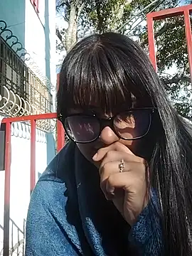 Emily-7 webcam