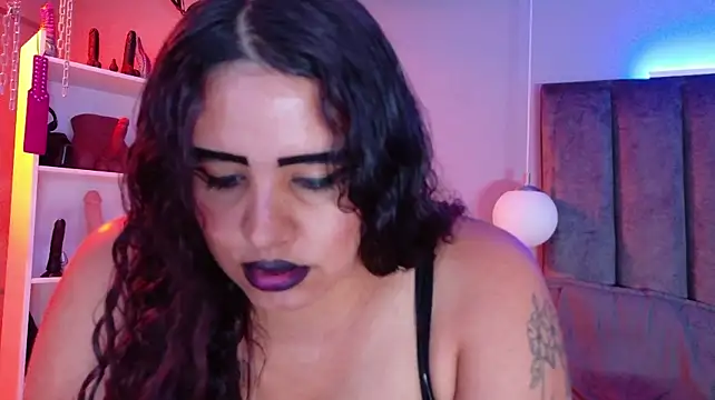 mariagaitan (F young) - blowjob with spit