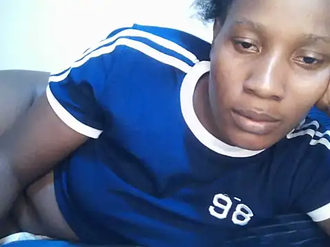juiccypussy live cam on StripChat