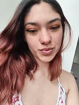 QueenVictoria1 live cam on StripChat