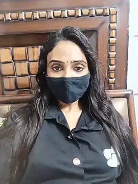 Yours-Bebo live cam on StripChat
