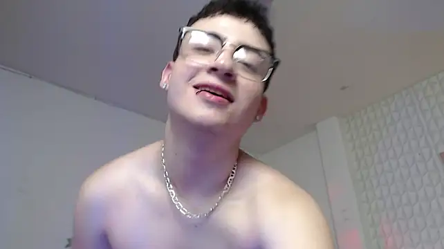 Its_Tian live cam on StripChat
