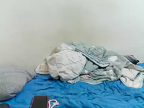 BerryJulie live cam on StripChat