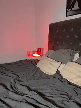 EllaMae live cam on StripChat