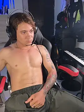 AngelLatinBoy live sex cam