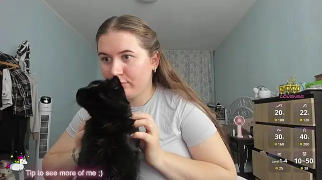 S_____________ live cam on StripChat