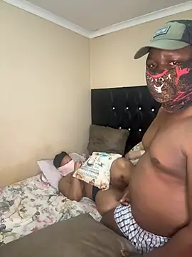bangbangmachine live cam on StripChat