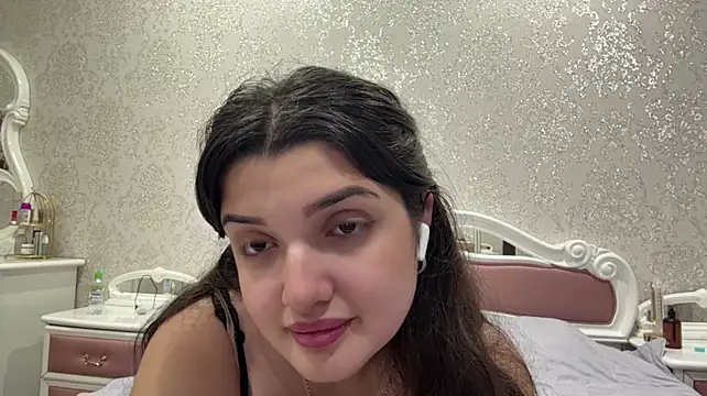IzzabelSun webcam