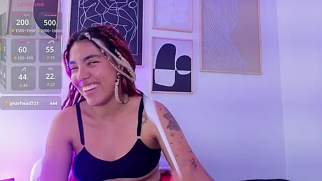 _lili_rose_ live cam on StripChat