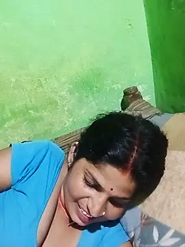 Joohi_Chawla143 live cam on StripChat