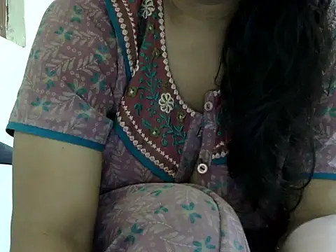 Pyari_Hina live cam on StripChat