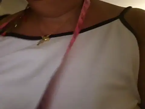 INFINITY110570 live cam on StripChat