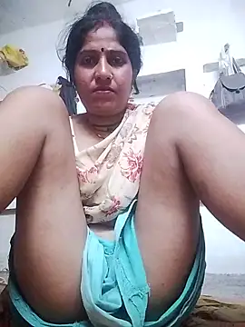 MISS-KAYA live cam on StripChat