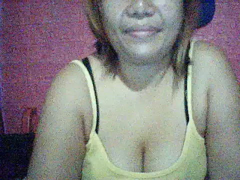 sweet_buncandy live cam on StripChat