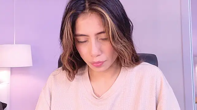 Cataleyaa23 live cam on StripChat