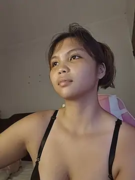 annlovesyou live cam on StripChat