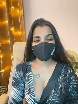 its_ur_flora live cam on StripChat