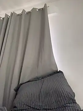 Im_lauritaa live sex cam