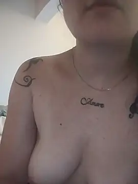 LaureenGhoul live cam on StripChat
