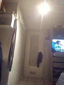 polenvi live cam on StripChat