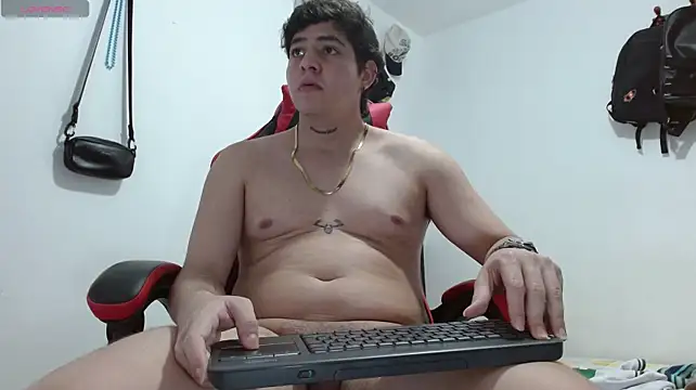 Fozil_Dvice live cam on StripChat