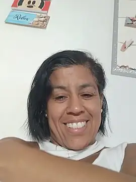 Molly_newman6 live cam on StripChat