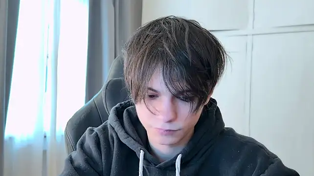 SasukeUhchiaa's live cam