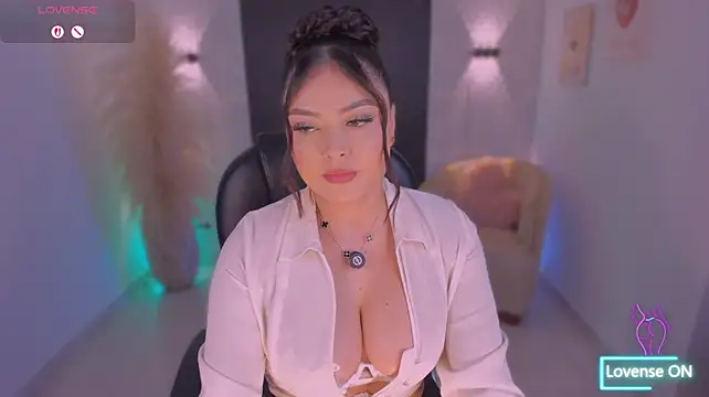 IvyJonesX live webcam
