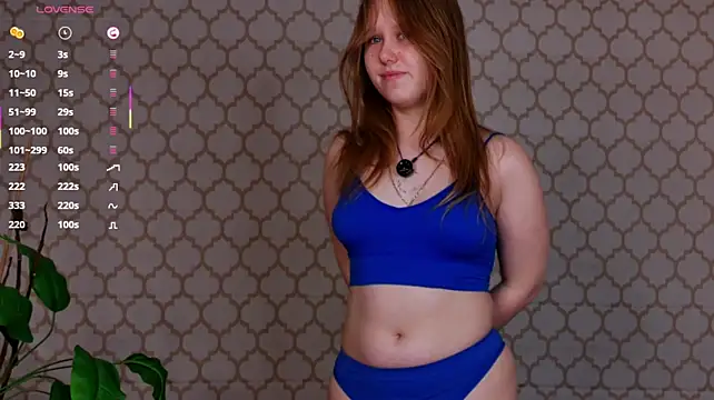 VoidElaris live cam on StripChat