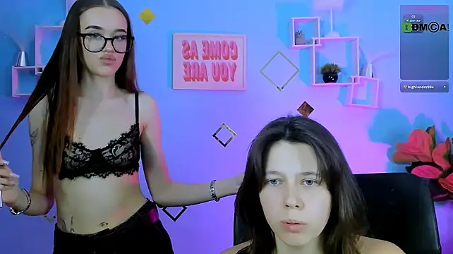 nila_eclipse live cam on StripChat