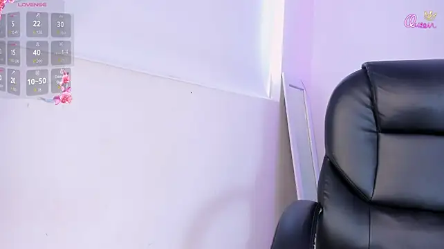 celeste_mill live cam on StripChat