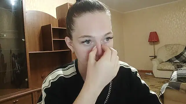 ShanPietig live cam on StripChat