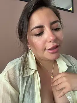 sukhakunis1 webcam