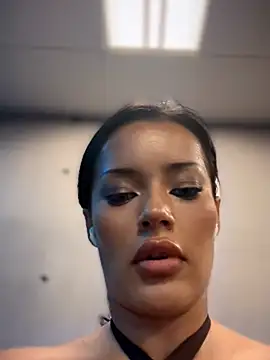 Risky_Workouts webcam