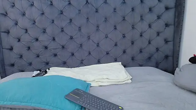 rosse_dredd live cam on StripChat