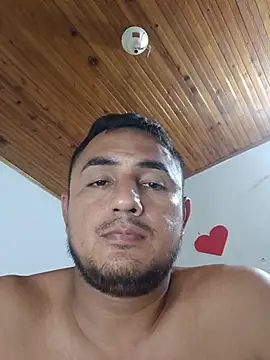 knox_zeque live cam on StripChat