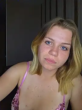 Alexacore live cam on StripChat