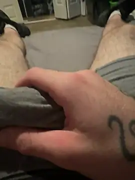 WhiteBoyyAhFreak913 live cam on StripChat