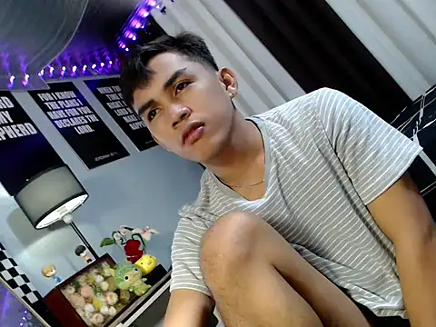 urhot_chany (M twink) - CUM AT GOAL FOR MY TUITION