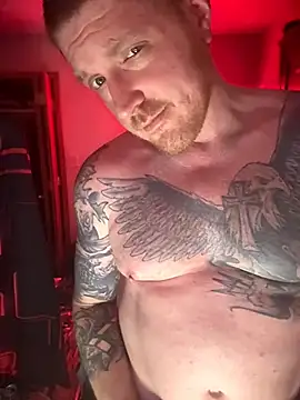 CloudyKingG live cam on StripChat
