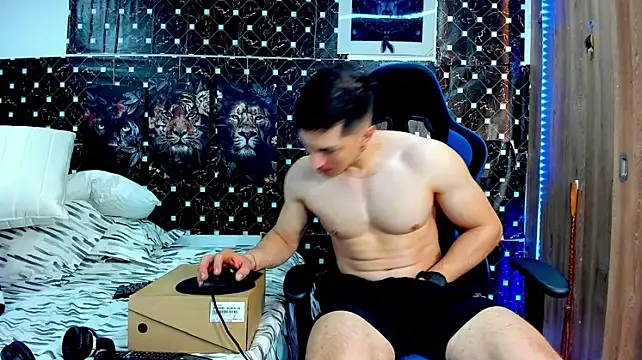 javiersexymann live cam on StripChat