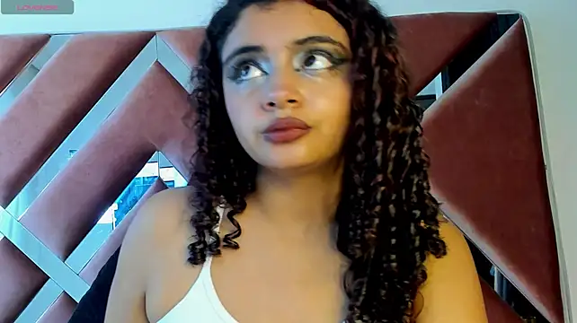 Dahlia_rossee webcam