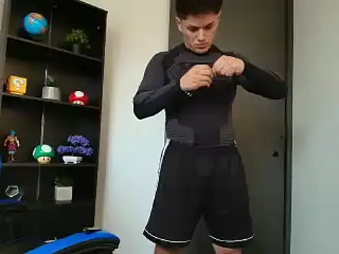 Erick_Wallace live cam on StripChat