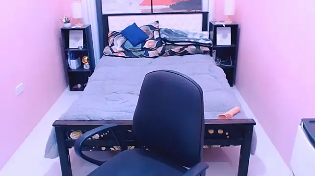 MiamoreAmara69 live cam on StripChat