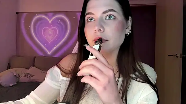 EdaAridas live cam on StripChat
