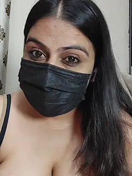 Aysha_69