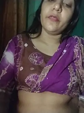 Fathema100 live cam on StripChat