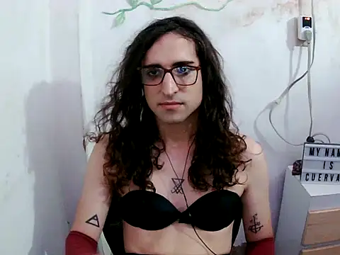 LaCuerva19 live sex cam