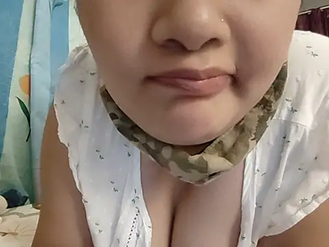 Sexy_Stripchat live cam on StripChat